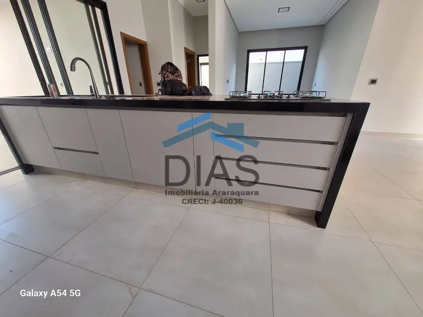 Foto 7 de Casa com 3 quartos à venda, 308m2 em Jardim dos Flamboyants, Araraquara - SP