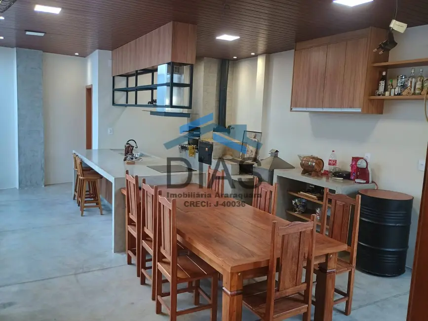 Casa com 3 quartos à venda, 170m2 em Jardim São Francisco, Araraquara - SP - imagem 1 Foto 1 de Casa com 3 quartos à venda, 170m2 em Jardim São Francisco, Araraquara - SP