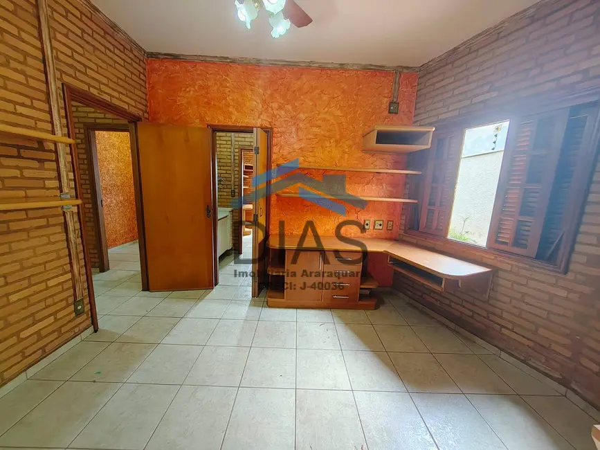 Foto 9 de Casa com 3 quartos à venda, 422m2 em Vila Sedenho, Araraquara - SP