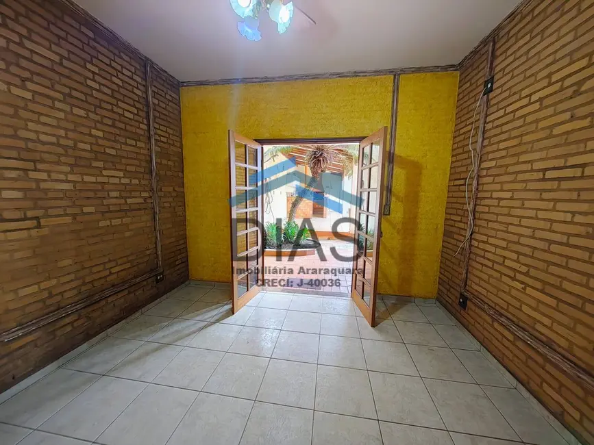 Foto 8 de Casa com 3 quartos à venda, 422m2 em Vila Sedenho, Araraquara - SP
