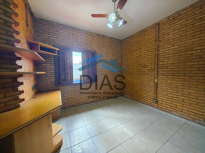 Foto 7 de Casa com 3 quartos à venda, 422m2 em Vila Sedenho, Araraquara - SP