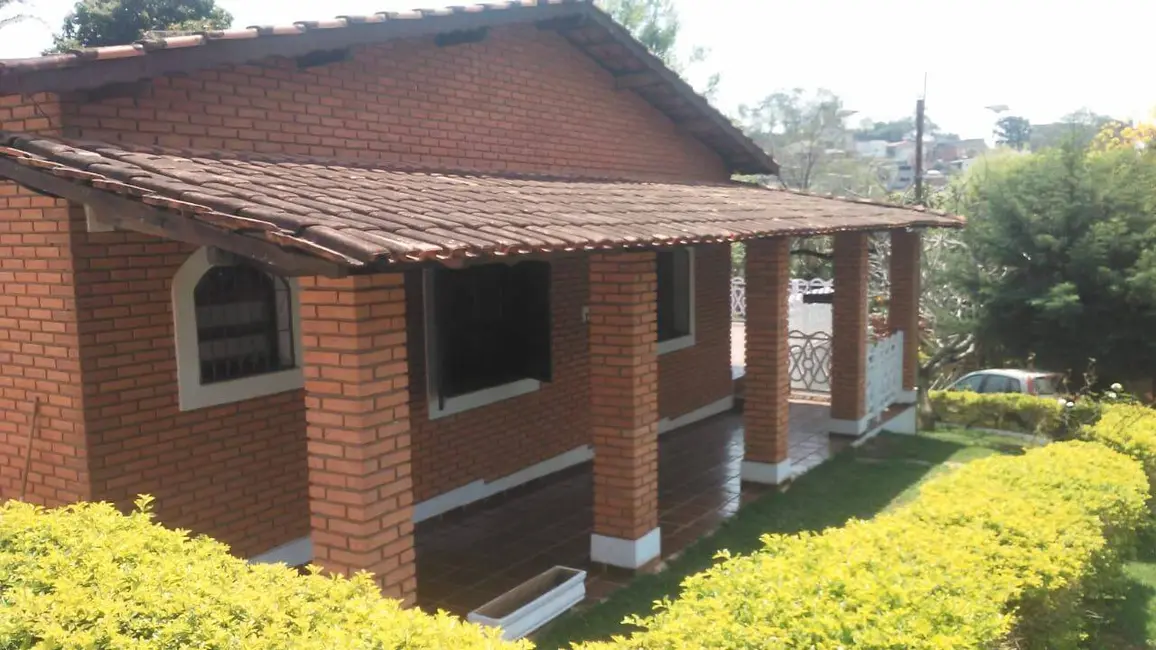 Foto 6 de Chácara com 3 quartos à venda, 276m2 em Jardim Estância Brasil, Atibaia - SP