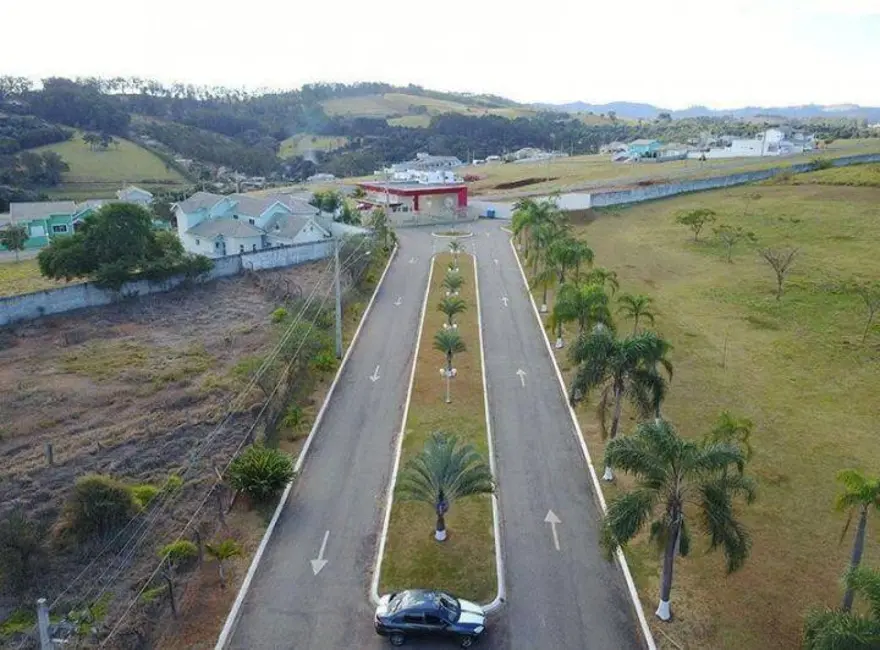 Foto 7 de Terreno / Lote à venda, 683m2 em Curitibanos, Braganca Paulista - SP