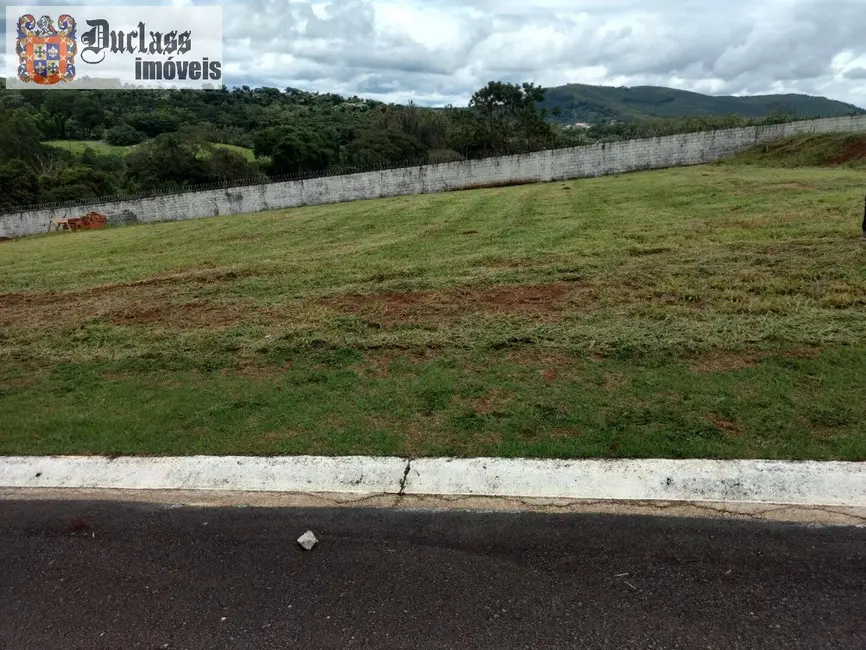 Foto 1 de Terreno / Lote à venda, 683m2 em Curitibanos, Braganca Paulista - SP