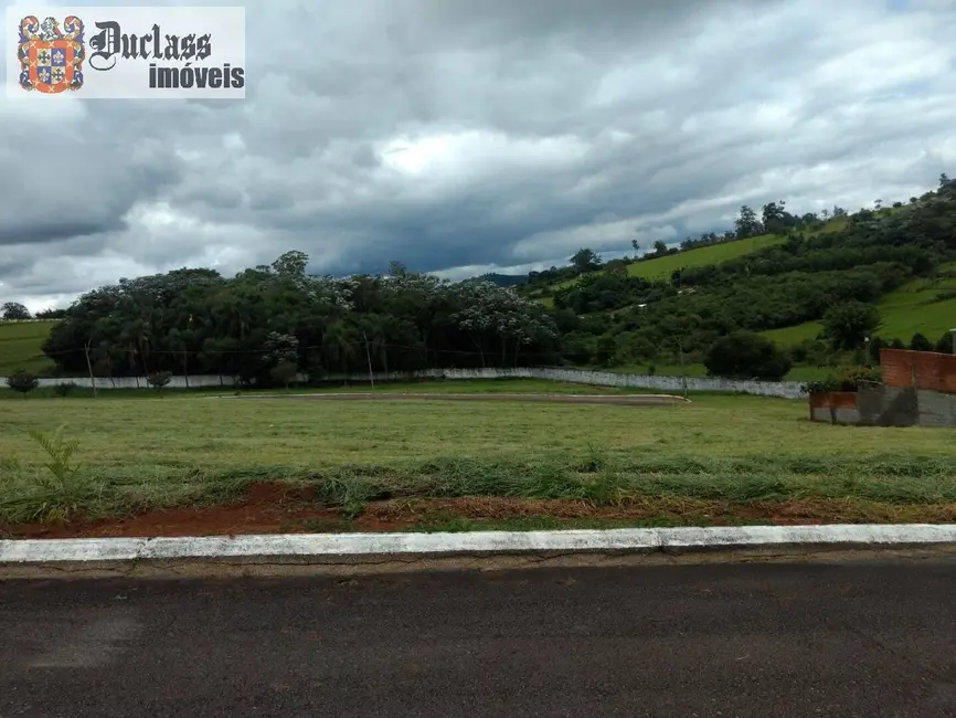 Foto 1 de Terreno / Lote à venda, 600m2 em Curitibanos, Braganca Paulista - SP