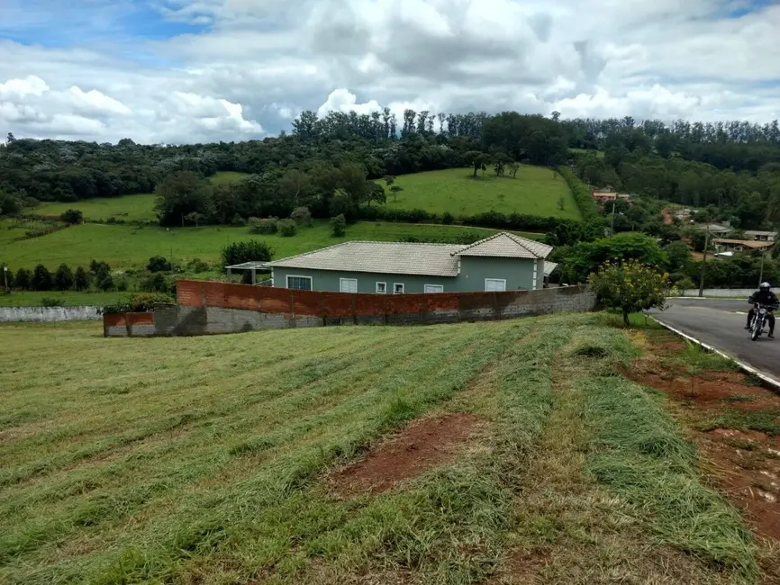 Foto 4 de Terreno / Lote à venda, 600m2 em Curitibanos, Braganca Paulista - SP