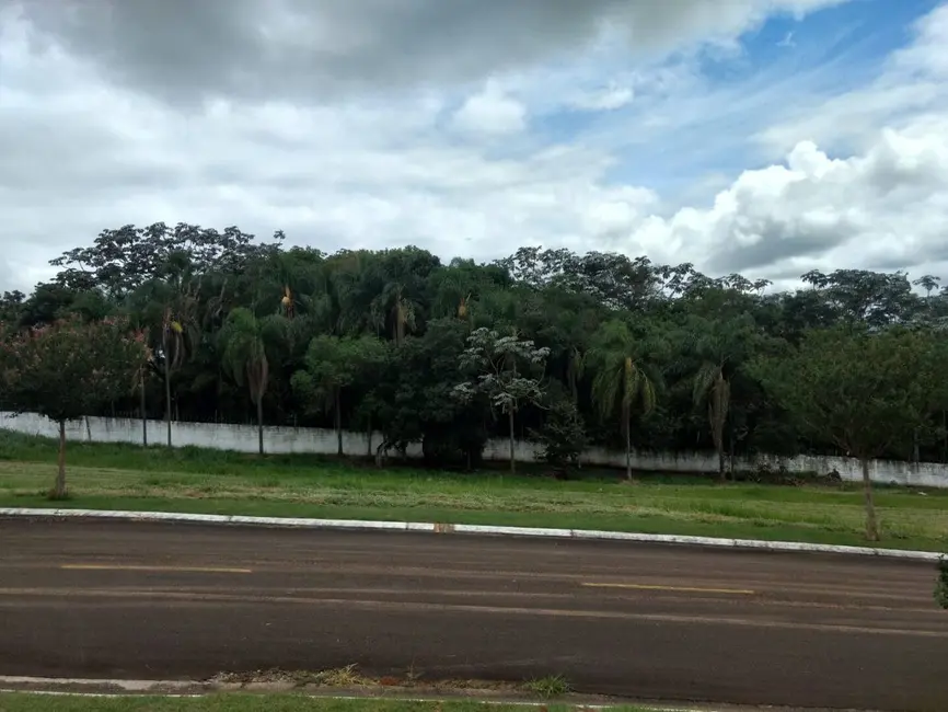 Foto 3 de Terreno / Lote à venda, 743m2 em Curitibanos, Braganca Paulista - SP