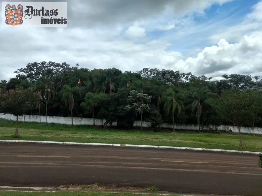 Foto 3 de Terreno / Lote à venda, 743m2 em Curitibanos, Braganca Paulista - SP
