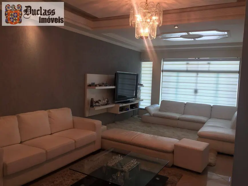 Sobrado com 4 quartos à venda, 416m2 em Dos Casa, Sao Bernardo Do Campo - SP - imagem 9 Foto 9 de Sobrado com 4 quartos à venda, 416m2 em Dos Casa, Sao Bernardo Do Campo - SP
