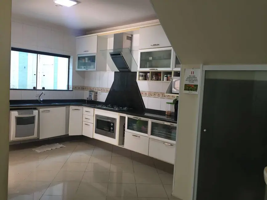 Foto 2 de Sobrado com 4 quartos à venda, 416m2 em Dos Casa, Sao Bernardo Do Campo - SP