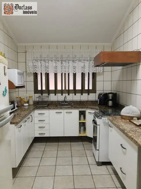 Foto 8 de Casa com 3 quartos à venda, 200m2 em Sao Bernardo Do Campo - SP
