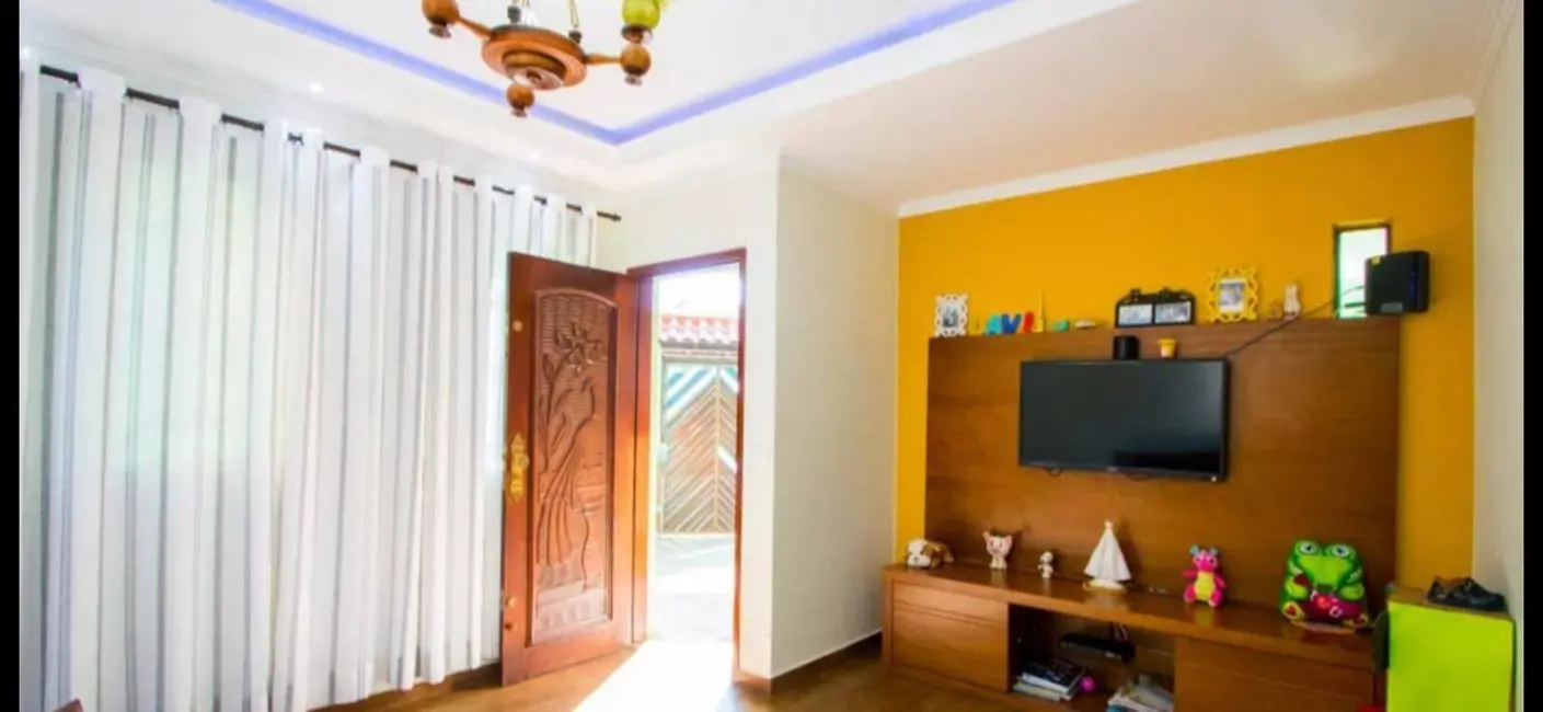 Foto 3 de Sobrado com 3 quartos à venda, 179m2 em Parque Novo Oratório, Santo Andre - SP