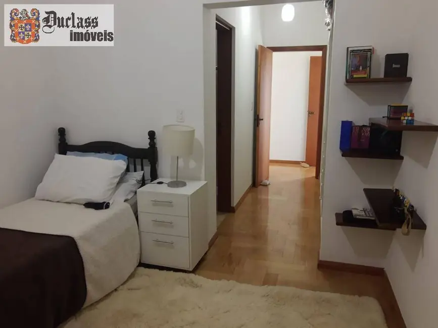 Casa com 4 quartos à venda, 450m2 em Condomínio Jardim das Palmeiras, Braganca Paulista - SP - imagem 9 Foto 9 de Casa com 4 quartos à venda, 450m2 em Condomínio Jardim das Palmeiras, Braganca Paulista - SP