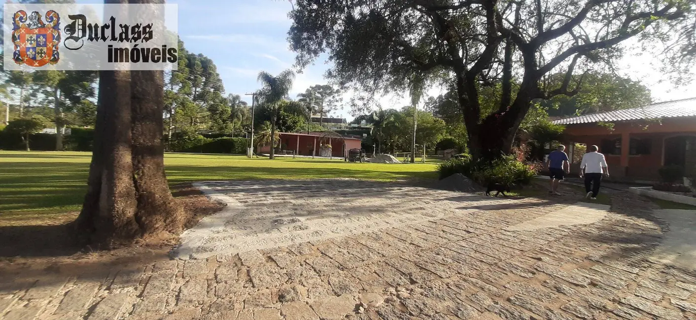 Chácara com 6 quartos à venda, 400m2 em Extrema - MG - imagem 7 Foto 7 de Chácara com 6 quartos à venda, 400m2 em Extrema - MG