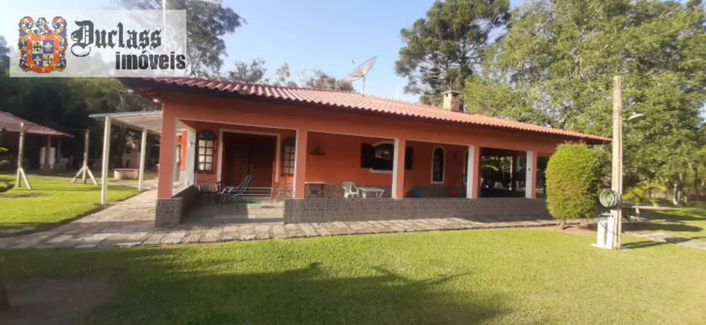 Foto 1 de Chácara com 6 quartos à venda, 400m2 em Extrema - MG