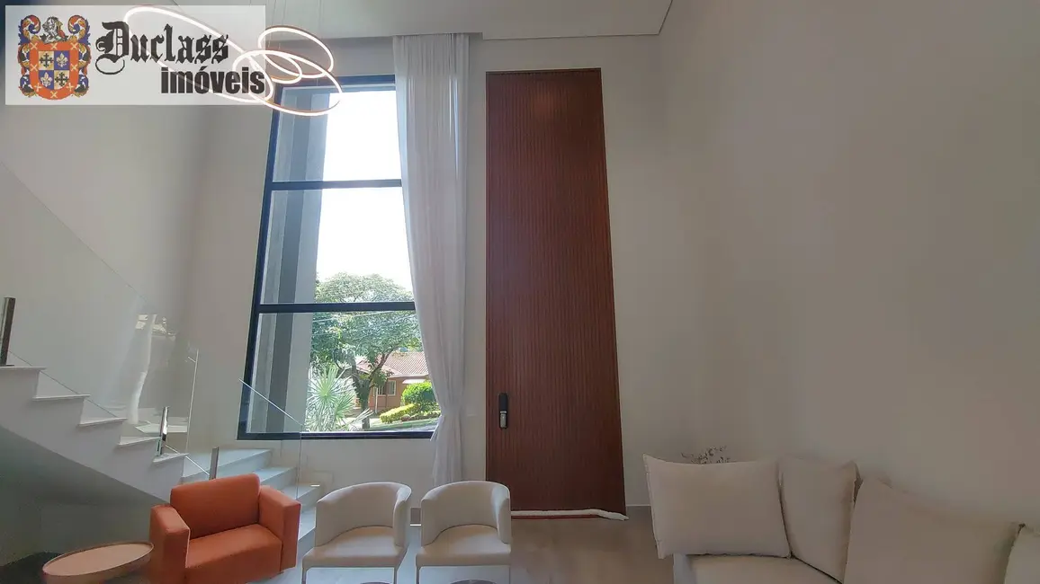 Foto 3 de Sobrado com 4 quartos à venda, 341m2 em Usina, Atibaia - SP