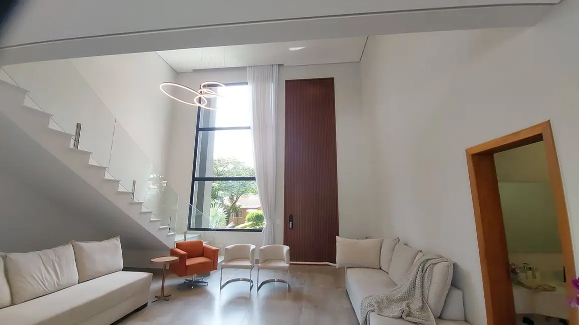 Foto 5 de Sobrado com 4 quartos à venda, 341m2 em Atibaia - SP