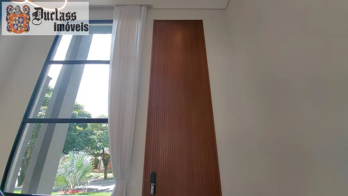 Foto 2 de Sobrado com 4 quartos à venda, 341m2 em Usina, Atibaia - SP