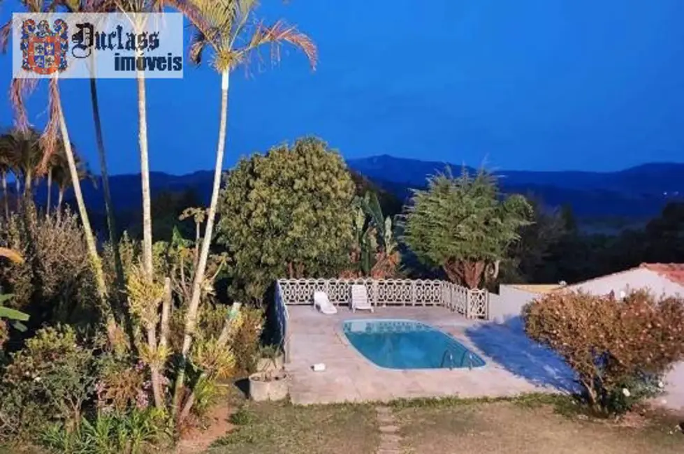 Foto 1 de Chácara com 4 quartos à venda, 162m2 em Jardim Centenário, Atibaia - SP