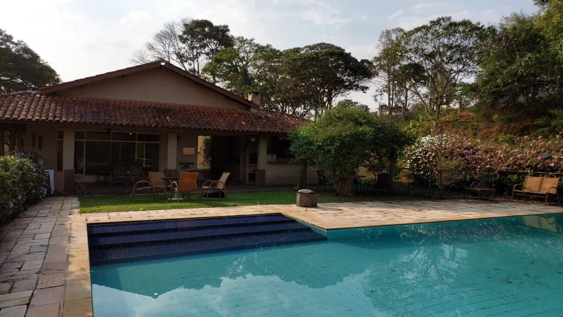 Foto 5 de Sítio / Rancho com 6 quartos à venda, 450m2 em Cachoeira, Atibaia - SP