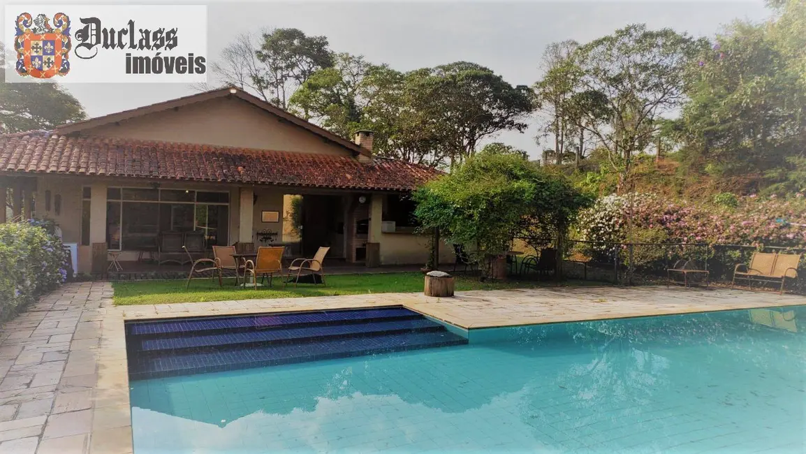Foto 2 de Sítio / Rancho com 6 quartos à venda, 450m2 em Cachoeira, Atibaia - SP