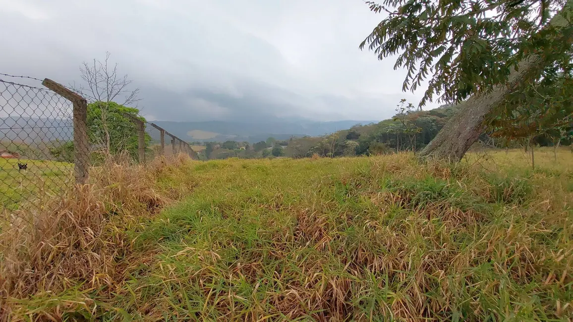 Terreno / Lote à venda, 9200m2 em Centro, Extrema - MG - imagem 3 Foto 3 de Terreno / Lote à venda, 9200m2 em Centro, Extrema - MG