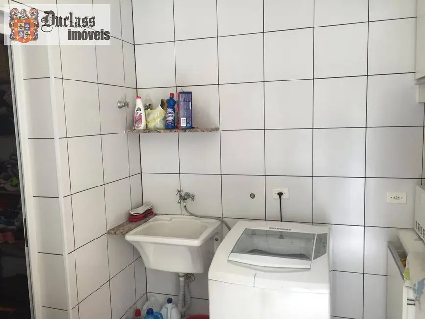 Sobrado com 4 quartos à venda, 298m2 em Jardim São Caetano, Sao Caetano Do Sul - SP - imagem 3 Foto 3 de Sobrado com 4 quartos à venda, 298m2 em Jardim São Caetano, Sao Caetano Do Sul - SP