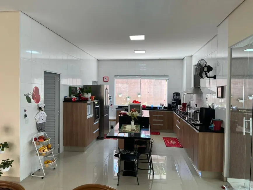 Foto 8 de Casa com 4 quartos à venda, 560m2 em Parque da Fazenda, Itatiba - SP