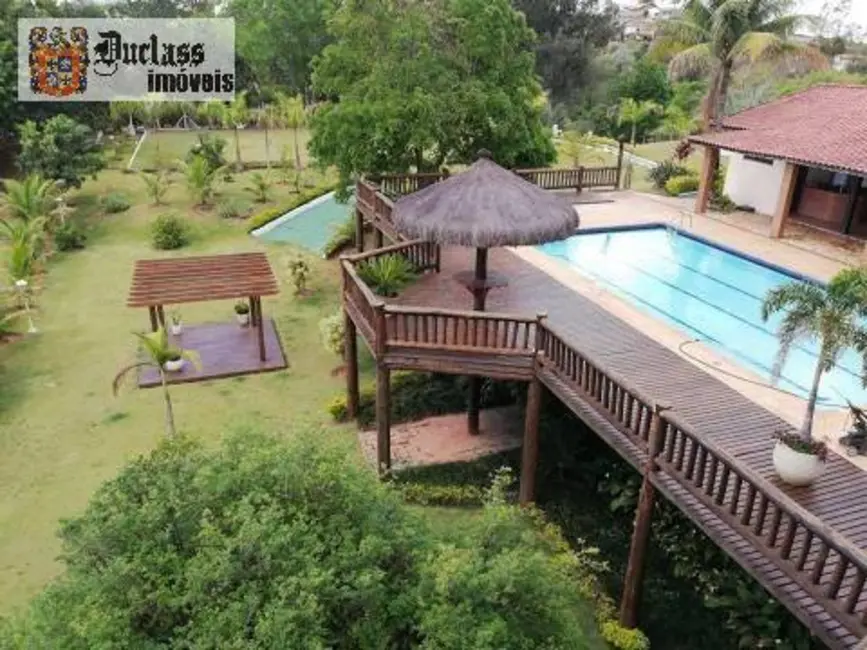 Chácara com 7 quartos à venda, 1500m2 em Louveira - SP - imagem 1 Foto 1 de Chácara com 7 quartos à venda, 1500m2 em Louveira - SP