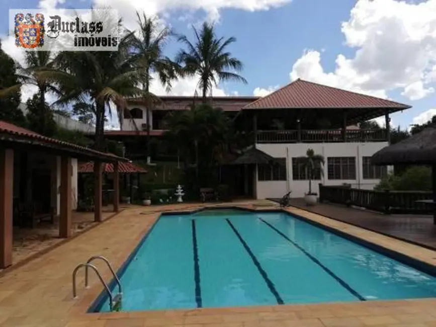 Chácara com 7 quartos à venda, 1500m2 em Louveira - SP - imagem 4 Foto 4 de Chácara com 7 quartos à venda, 1500m2 em Louveira - SP