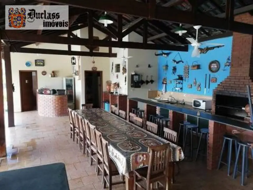 Chácara com 7 quartos à venda, 1500m2 em Louveira - SP - imagem 5 Foto 5 de Chácara com 7 quartos à venda, 1500m2 em Louveira - SP