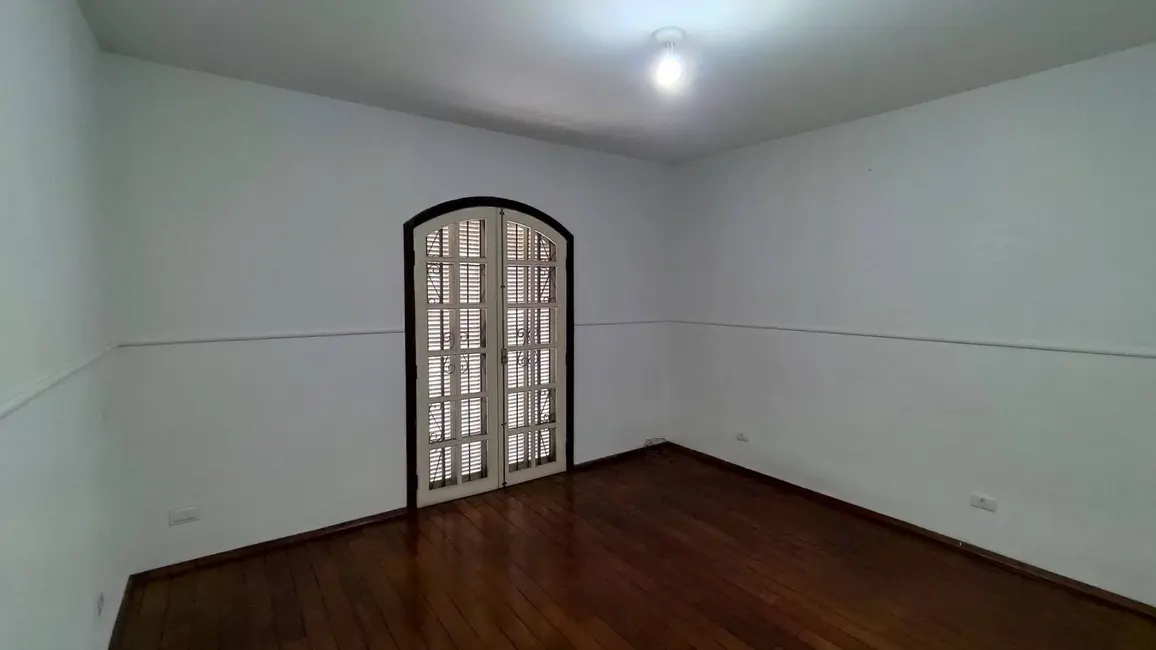 Foto 4 de Sobrado com 4 quartos à venda, 275m2 em Santa Paula, Sao Caetano Do Sul - SP