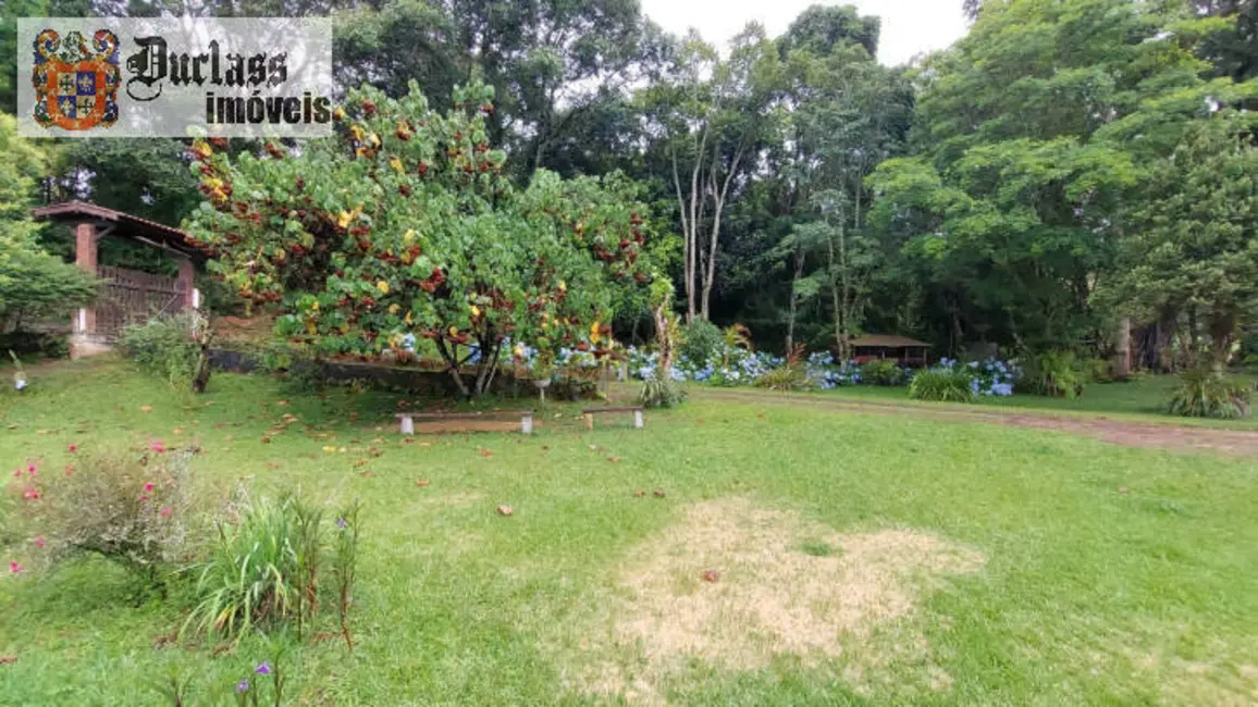 Chácara com 4 quartos à venda, 450m2 em Extrema - MG - imagem 5 Foto 5 de Chácara com 4 quartos à venda, 450m2 em Extrema - MG