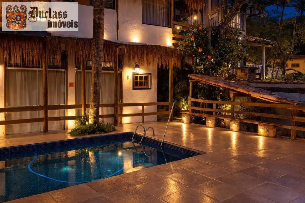 Foto 1 de Pousada com 10 quartos à venda, 300m2 em Centro, Ilhabela, SP