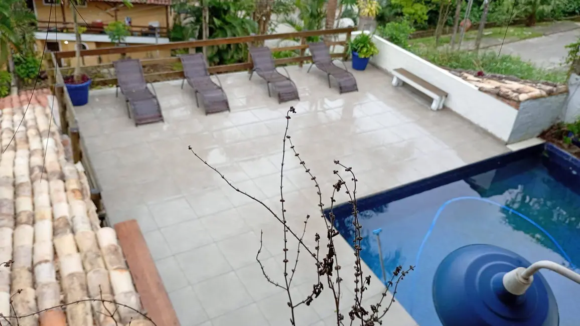 Foto 3 de Pousada com 10 quartos à venda, 300m2 em Centro, Ilhabela - SP