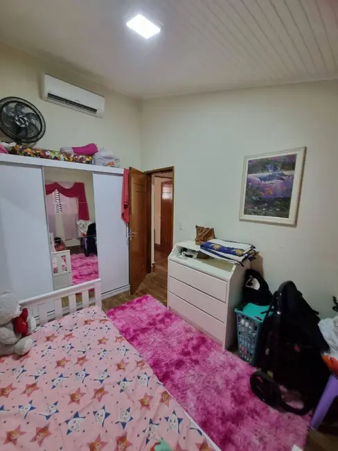 Foto 8 de Pousada com 8 quartos à venda, 150m2 em Sao Sebastiao - SP