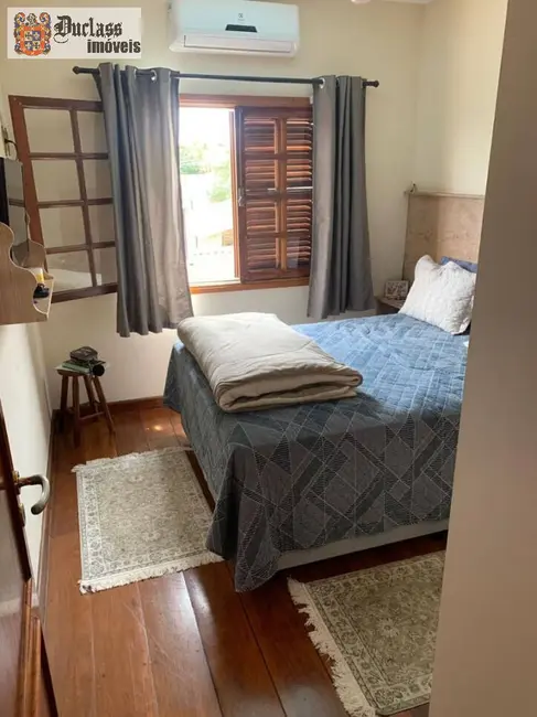 Sobrado com 3 quartos à venda, 385m2 em Jardim Nova Bragança, Braganca Paulista - SP - imagem 6 Foto 6 de Sobrado com 3 quartos à venda, 385m2 em Jardim Nova Bragança, Braganca Paulista - SP