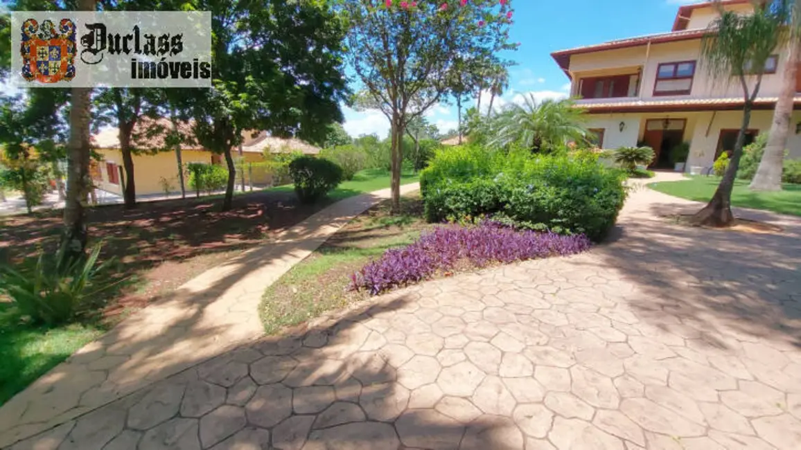 Foto 4 de Sobrado com 6 quartos à venda, 902m2 em Jaguariuna - SP