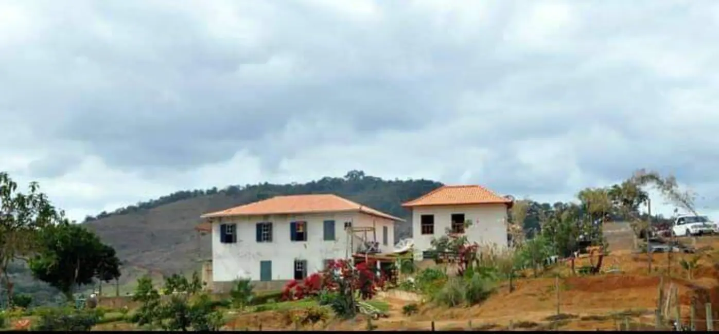 Foto 3 de Pousada com 7 quartos à venda, 450m2 em Bicas - MG