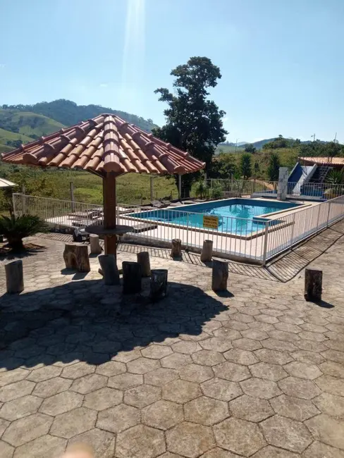 Foto 8 de Pousada com 7 quartos à venda, 450m2 em Bicas - MG