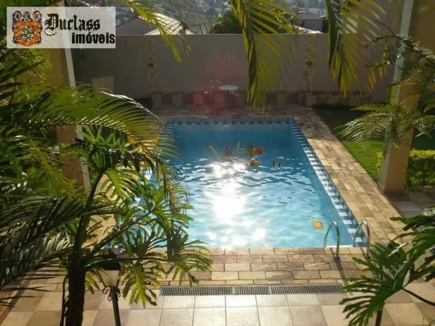 Casa com 4 quartos à venda, 450m2 em Atibaia - SP - imagem 8 Foto 8 de Casa com 4 quartos à venda, 450m2 em Atibaia - SP