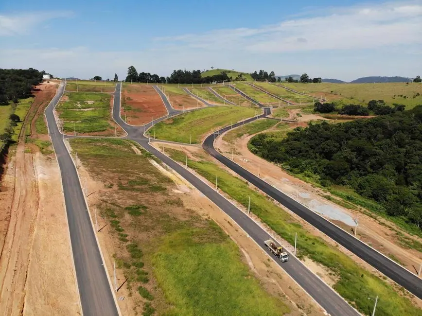 Foto 9 de Terreno / Lote à venda, 250m2 em Vargem - SP