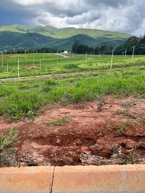 Terreno / Lote à venda, 250m2 em Vargem - SP - imagem 8 Foto 8 de Terreno / Lote à venda, 250m2 em Vargem - SP