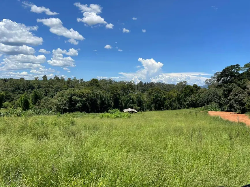 Foto 6 de Terreno / Lote à venda, 2118m2 em Maracanã, Atibaia - SP
