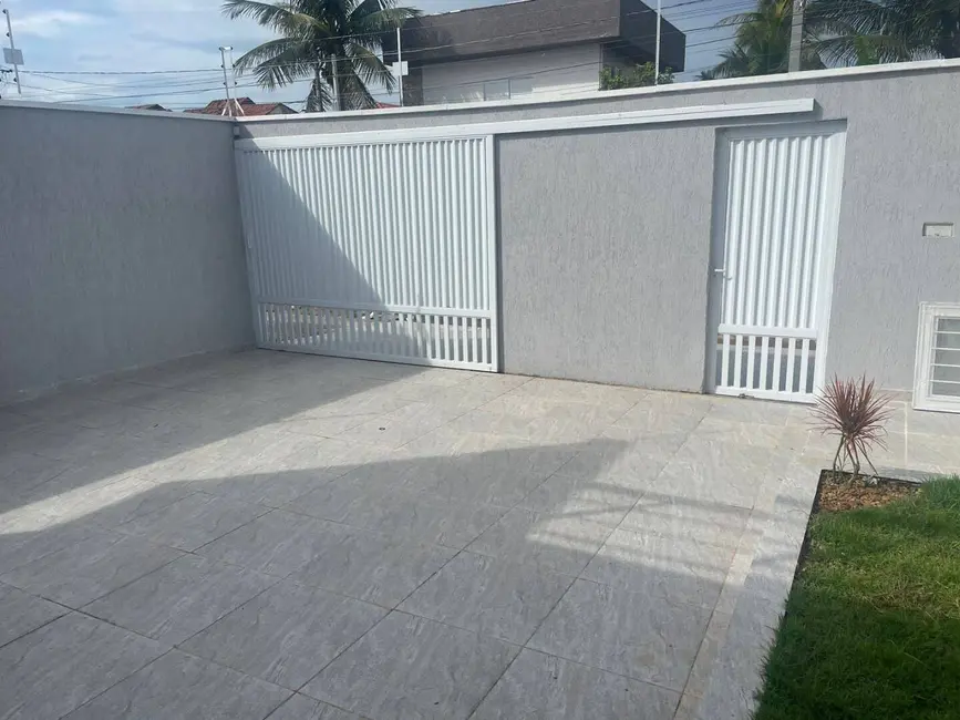 Foto 7 de Casa com 4 quartos à venda, 232m2 em Peruibe - SP