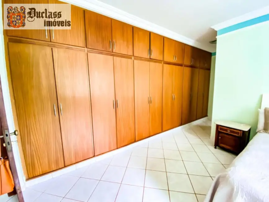 Chácara com 3 quartos à venda, 200m2 em Recanto dos Dourados, Campinas - SP - imagem 9 Foto 9 de Chácara com 3 quartos à venda, 200m2 em Recanto dos Dourados, Campinas - SP