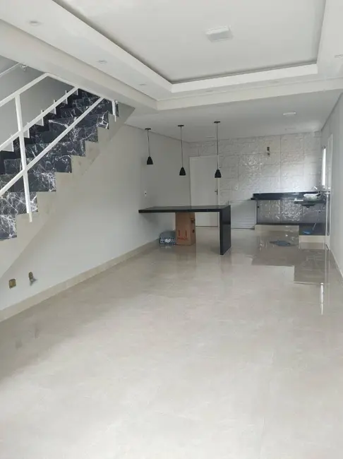 Casa com 3 quartos à venda, 127m2 em Jardim Paraíso de Viracopos, Campinas - SP - imagem 5 Foto 5 de Casa com 3 quartos à venda, 127m2 em Jardim Paraíso de Viracopos, Campinas - SP
