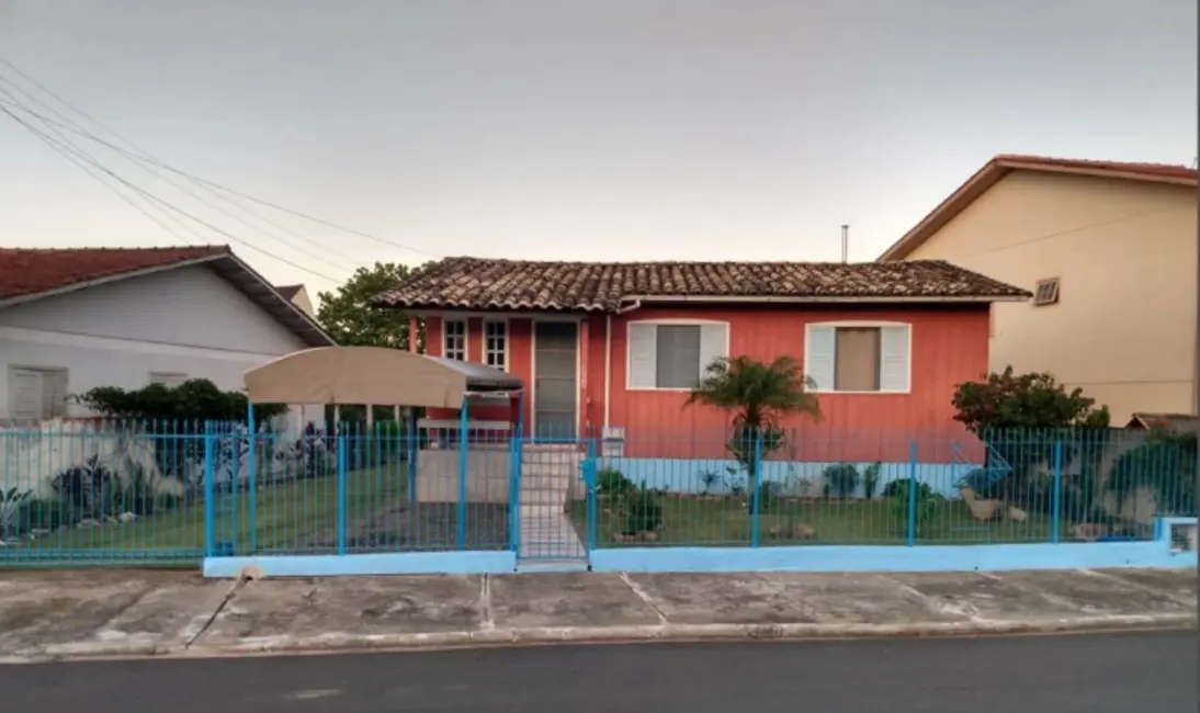 Foto 1 de Casa com 3 quartos à venda, 144m2 em Próspera, Criciuma - SC