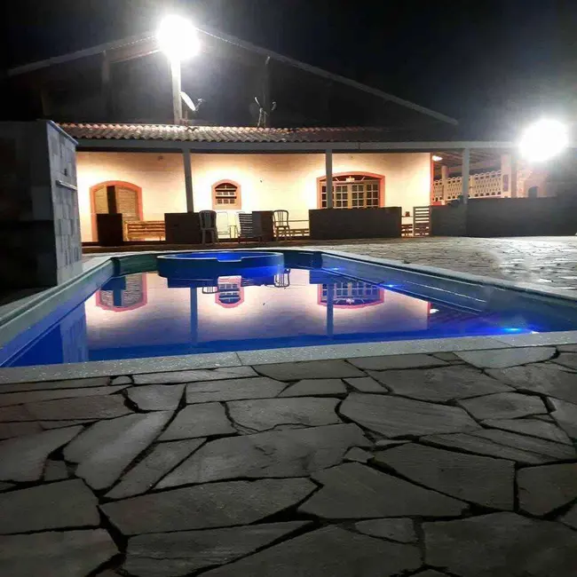 Foto 2 de Chácara com 4 quartos à venda, 950m2 em Itariri - SP