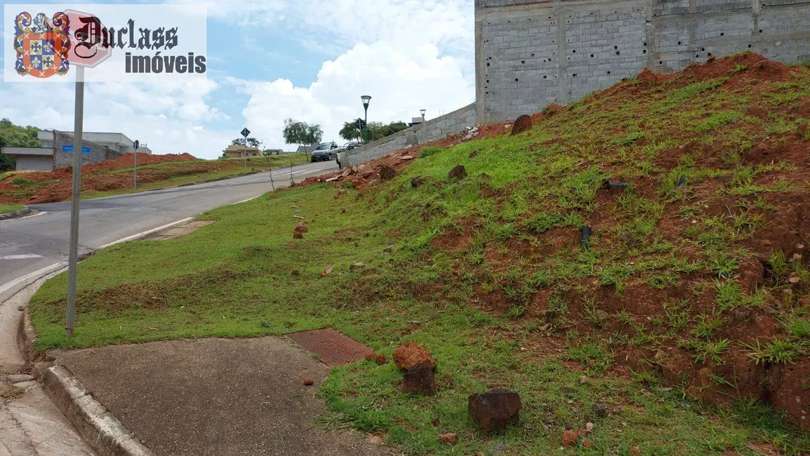 Foto 1 de Terreno / Lote à venda, 725m2 em Atibaia - SP